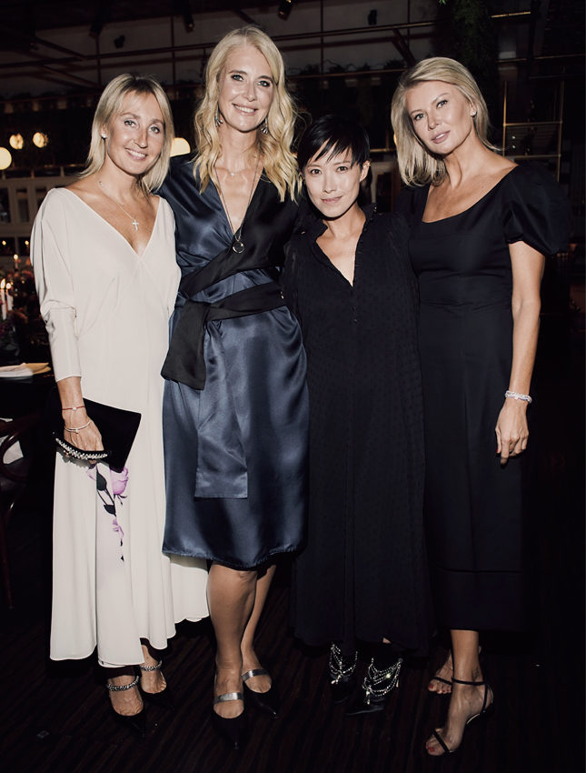 ����� �������� ������� ����� Jimmy Choo � ����